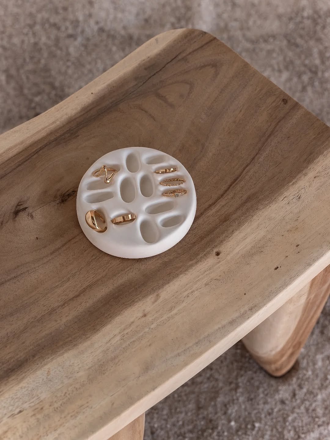 Refined product imagery for @byrenhome_ 🤍

Considered, intentional images thoughtfully captured to allow your product to speak for itself. 

@we_wabi 

[Product photography, brand photography, wabi sabi style, jewellery, Perth small business, home decor ]